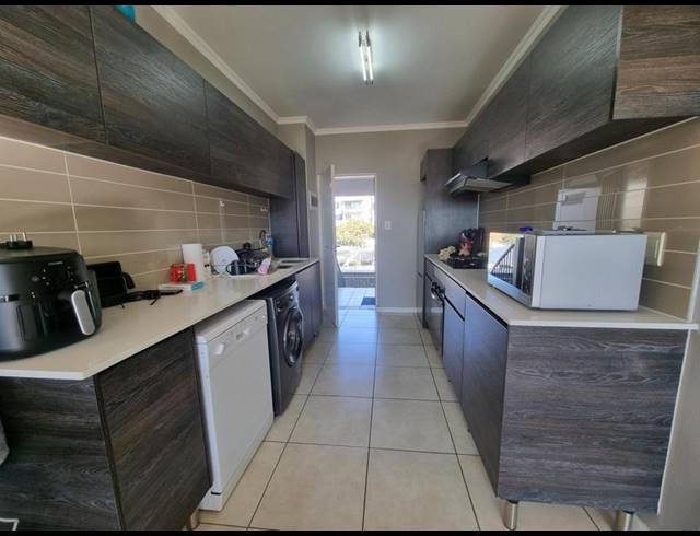 1 BEDROOM TOWNHOUSE FOR SALE IN OAKDENE